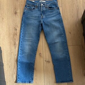 Levi’s Classic Blue Denim Jeans